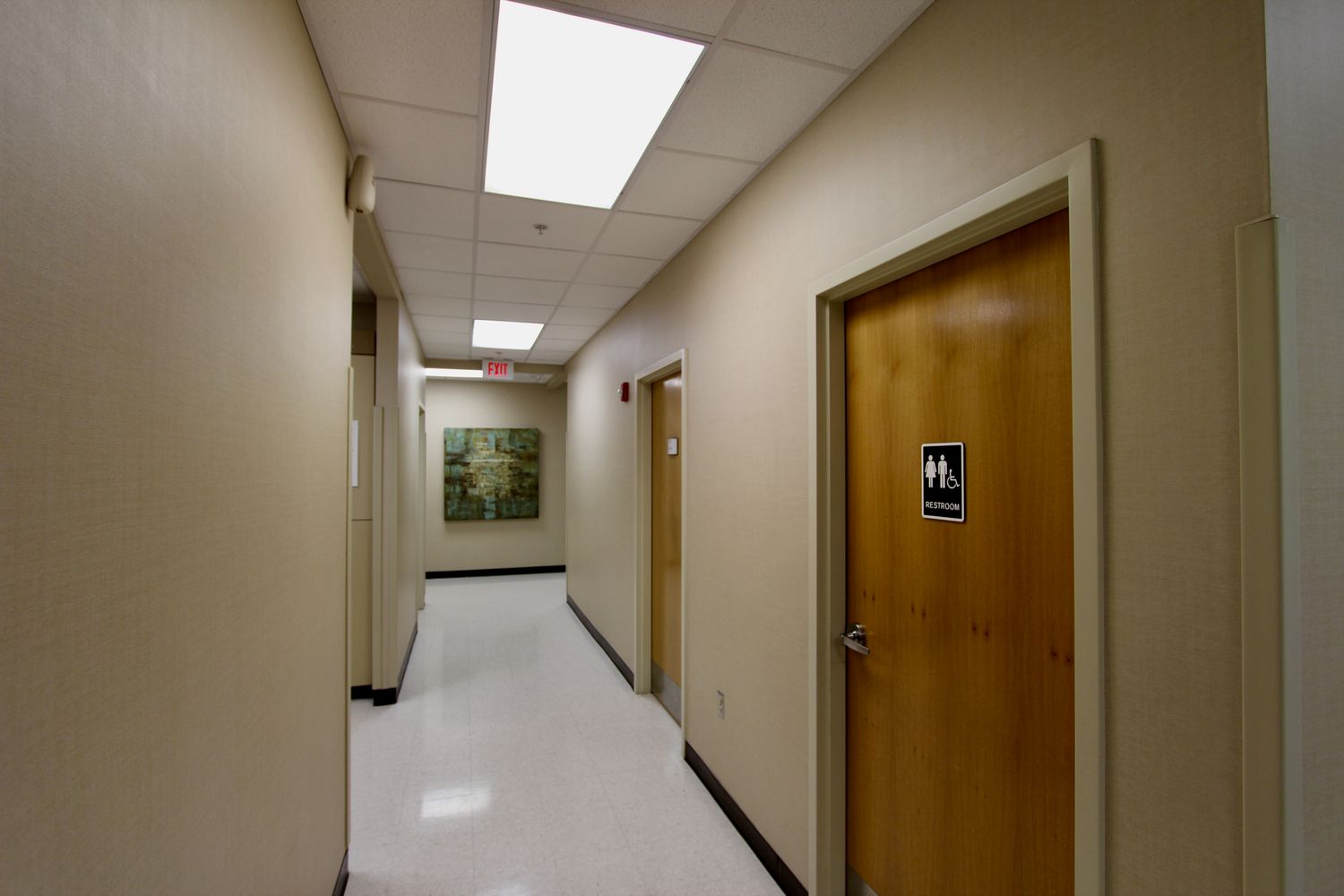 Class A Office/Medical : 2 Southern Point Pkwy, Hattiesburg, MS 39401
